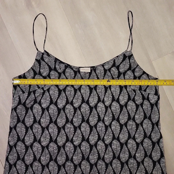 🛍Merona Cami Spaghetti Strap Tank Black White Leaves Womens Size‎ Medium - Picture 6 of 6